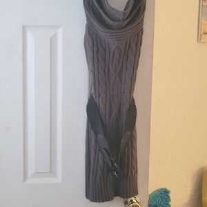 Selling  a grey dress in good condition